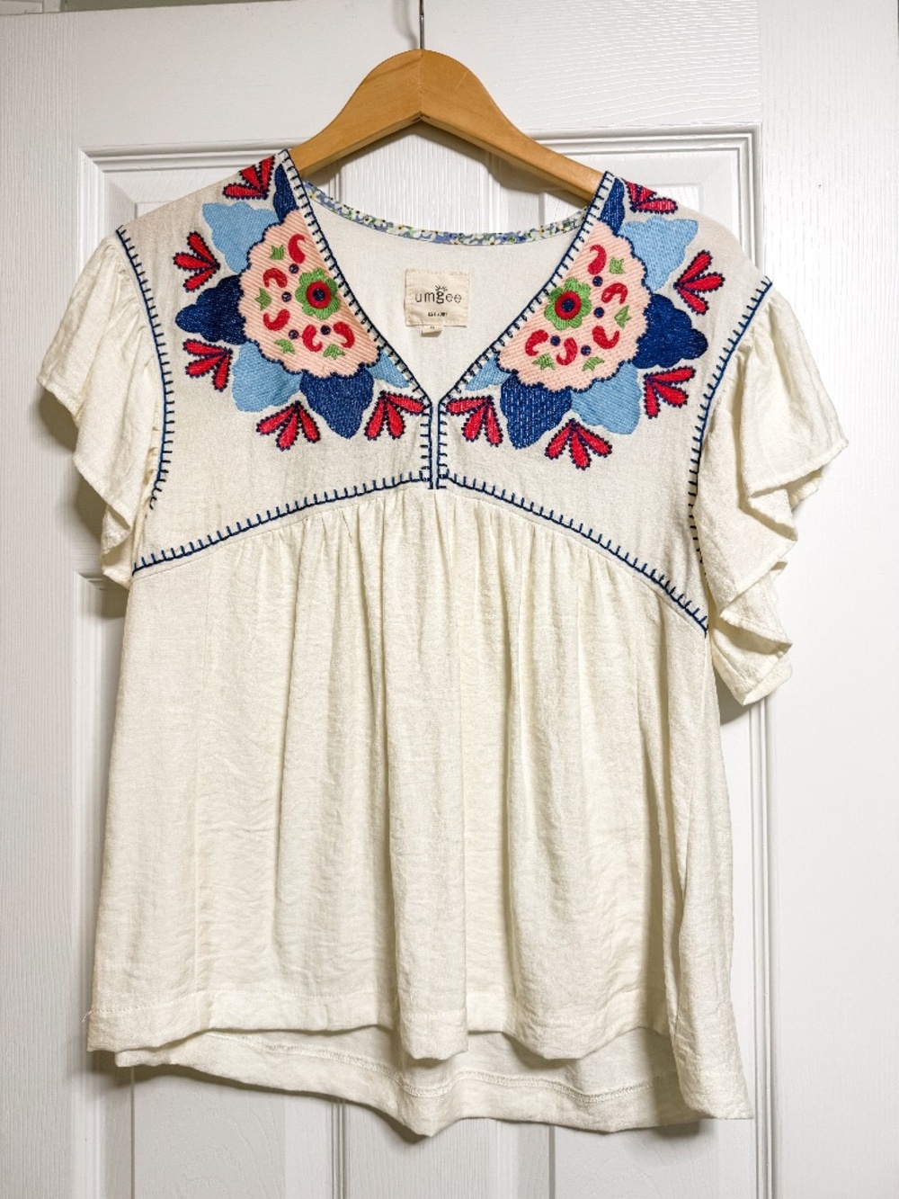 Umgee Ivory Embroidered Floral Babydoll Top, Size Small